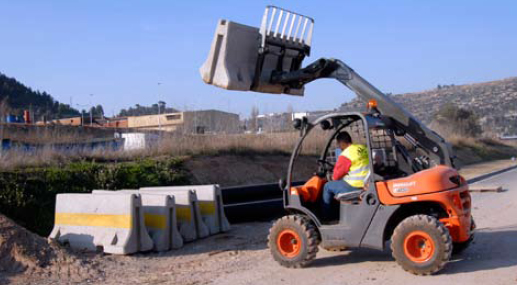 AUSA Teleskoplader
